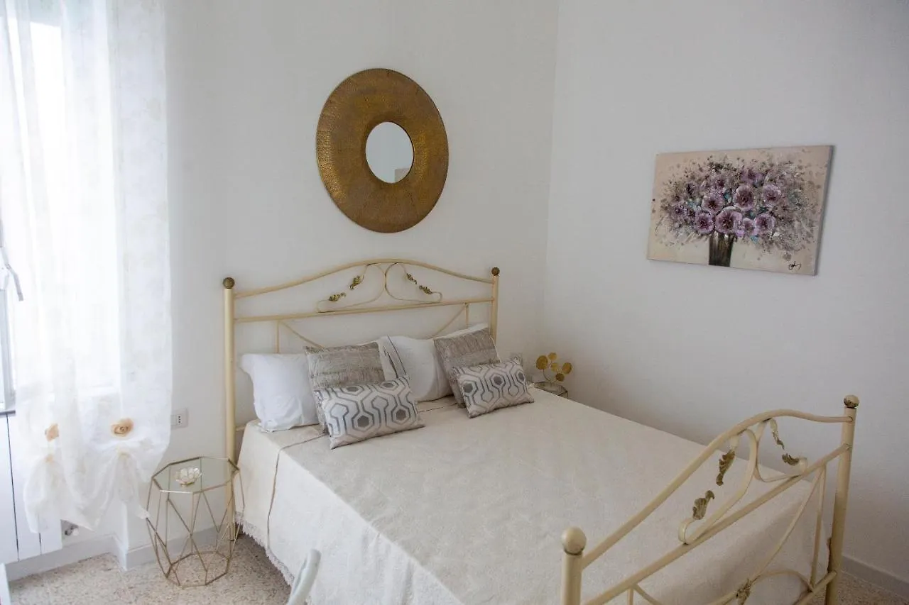 La Casa Delle Fate Apartment Naples